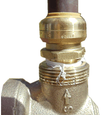 How to install a water pressure regulator